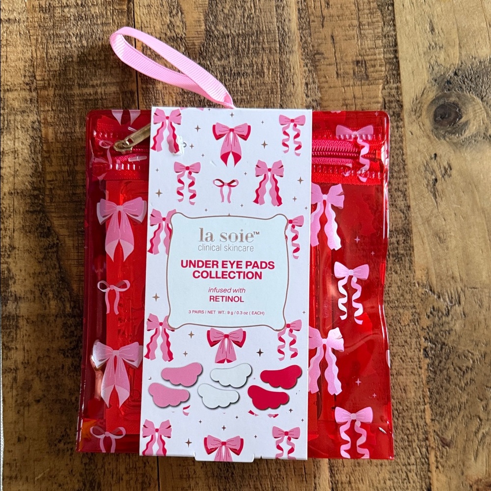 La Soie Under Eye Pads Collection